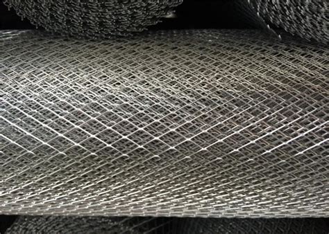 Galvanized Expanded Steel Diamond Mesh 15 X 30mm Heavy Gauge Expanded