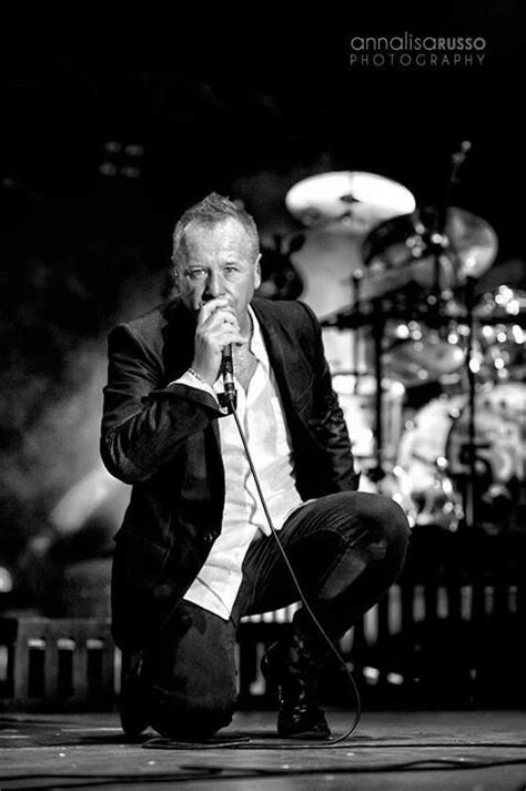 Pin By Pascale On Simple Minds Simple Minds Jim Kerr Musician
