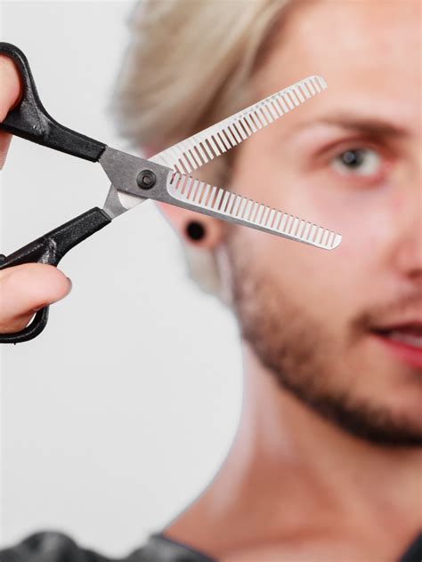 5 Fundamental Hair Cutting Tools In 2021 (+Tips On How To Use Them)