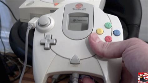 Playing The Sega Dreamcast In 2020 Review Youtube