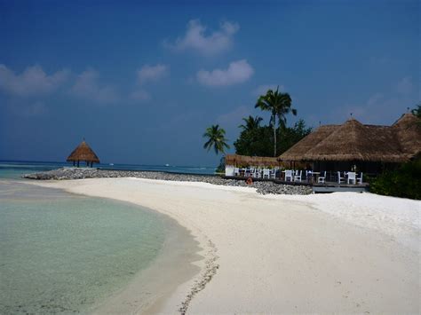 Four Seasons Resort Kuda Huraa Maldives Ace Tech