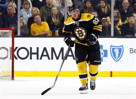 Boston Bruins Brad Marchand Agree To 8 Year Extension