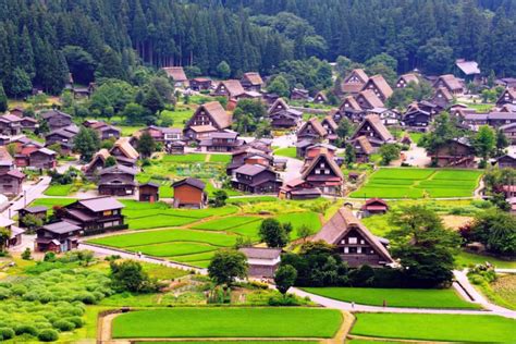 Visit The Most Beautiful Villages In Japan