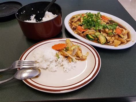 We are talking about the best thai food in salt lake city. Thai Issan Restaurant and Mini-Mart | 2644 W 4700 S, Salt ...