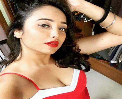 Rani Chatterjee Shares Hot Photos In Gym Outfit See Here Newstrack English 1