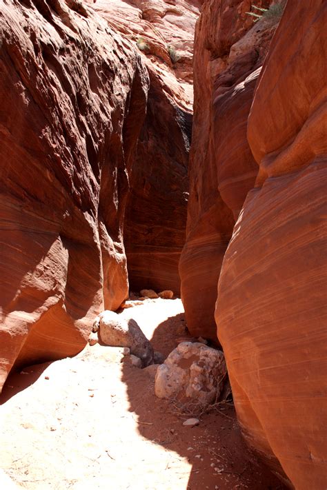 This is a popular area though, making permits difficult to obtain. OutinDeWoods: Buckskin Gulch, UT