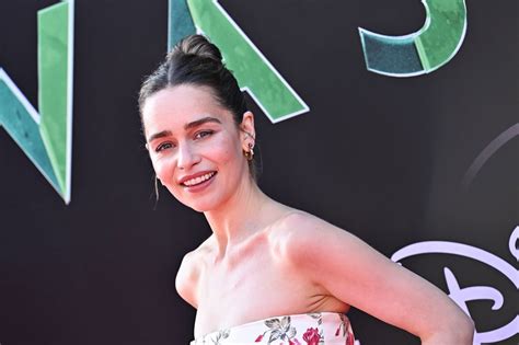 emilia clarke secret invasion launch event 2 satiny