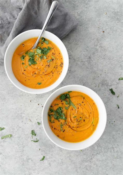The name says it all! Creamy Carrot Ginger Soup : Recipe and best photos