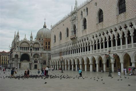 St Marks Square Venice Italy Places To Go The