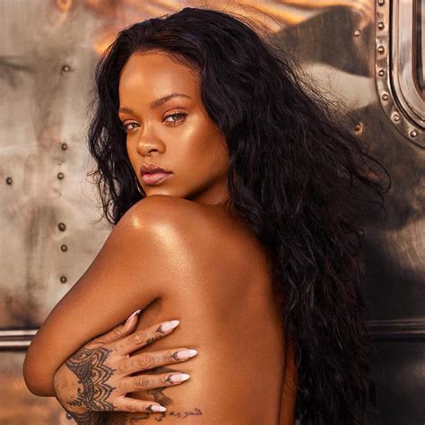 Rihanna Teases New Fenty Beauty Body Lava Fuzzable