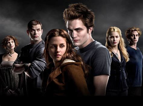When you are trying to squash yeah so many hundreds of pages into shows that are limited to 2 hrs tops stuff is gonna get left by the side of the road (long movies are not real popular ie gone with the wind, etc). Inside the Love Lives of Twilight Stars | E! News