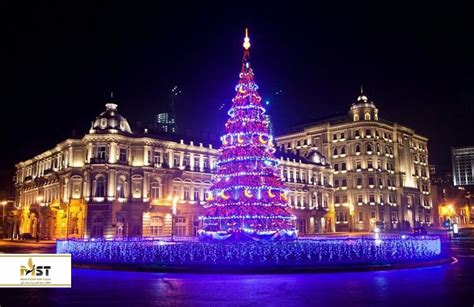ایام کریسمس را در باکو جشن بگیرید مقتدر سیر