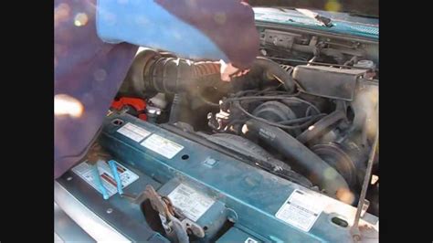 Replacing Heater Valve On 1995 Ford Ranger 23l Youtube