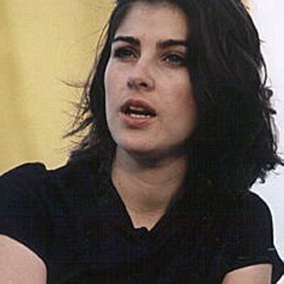 Check spelling or type a new query. המוסף עם גאולה אבן (@geulaeven) | Twitter