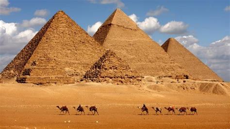 معلومات عن أهرامات مصر