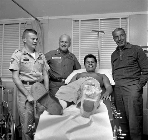 Joe Dimaggio Visits Wounded Vets At Fort Ord General Rg Fergusson