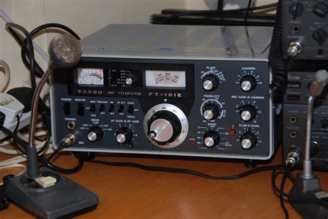 Yaesu Ft 101e This Is Probably One Of The Best Ham Radios Flickr