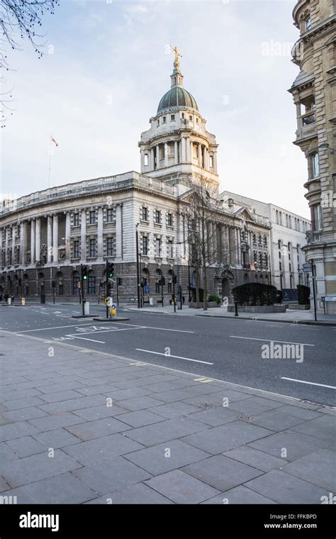 Exterior Of The Old Bailey The Central Criminal Court London Uk