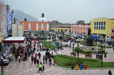 Como pueden matar a alguien por la agresividad que permite un procedimiento. Plaza Italia Turismo Tour full day - De Viajes y Turismo