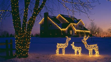How To Put Christmas Lights On A House Simple Steps For A Festive Glow