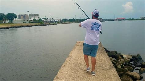 Live Bank Fishing Jack Attack New Orleans Lake Pontchartrain Youtube