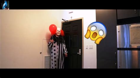 Logan Paul Scary Clown Prank Scary Clowns Youtube