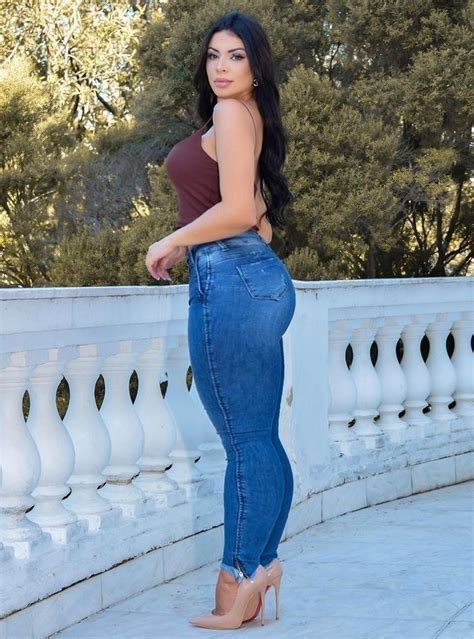 elegante sexy outfits curvy girl outfits curvy women fashion bodybuilding sweet jeans
