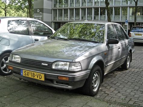 1987 Mazda 323 Sedan 13 Glx A Photo On Flickriver