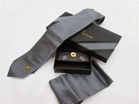 Check spelling or type a new query. TALI LEHER & TUDUNG EKSLUSIF PERSATUAN ALUMNI UiTM - Pena ...