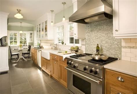 Today's homeowners are using a lighter cabinet color for uppers and a darker color for base cabinets, choosing two colors of the same cabinet style. Photos different kitchen cabinets