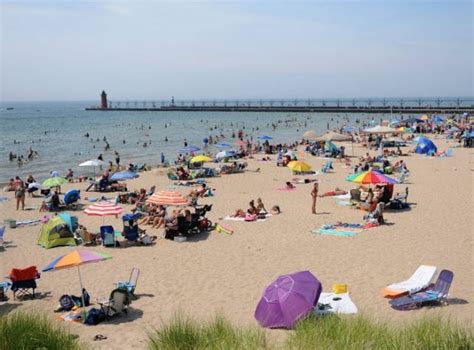 15 Best Beaches In Michigan To Cool Off Flavorverse