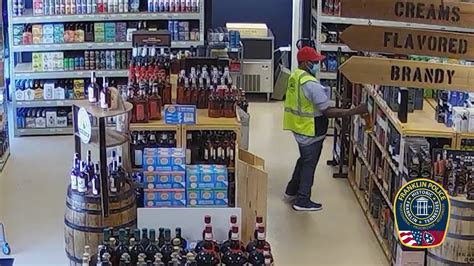 Suspected Shoplifter Drags Clerk At Franklin Liquor Store Youtube