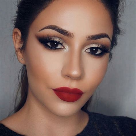 Pin By Pintersts M On Stunning Eyes And Lips Makeup Looks Red Lip Makeup Red Lips Makeup Look
