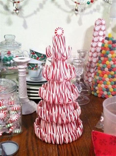 53 Fun Candy Cane Christmas Décor Ideas For Your Home Digsdigs