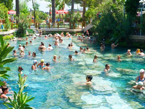 Cleopatra s Pool How to Visit Türkiye s Most Beautiful Hot Spring