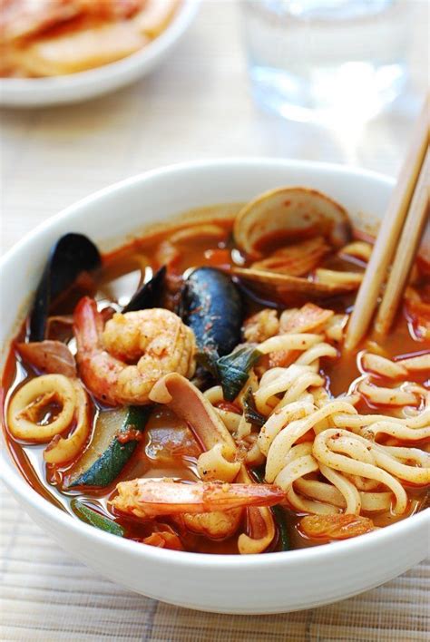 Jjamppong Spicy Seafood Noodle Soup Seafood Soup Recipes Spicy