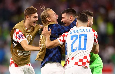 Croatia Beat Brazil On Penalties To Reach Semi Finals Reuters