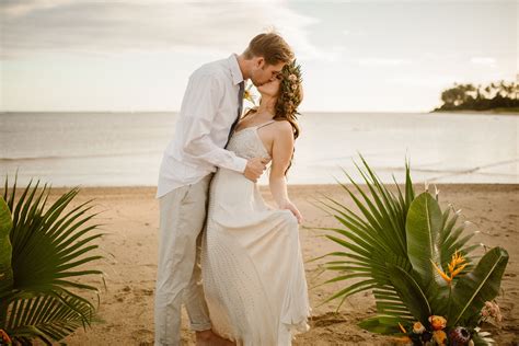 Blog — Nomadic Soul Photography Hawaii Elopement Oahu Hawaii Oahu