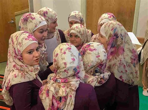 America S Next Generation Of Muslims Insists On Crafting Its Own Story