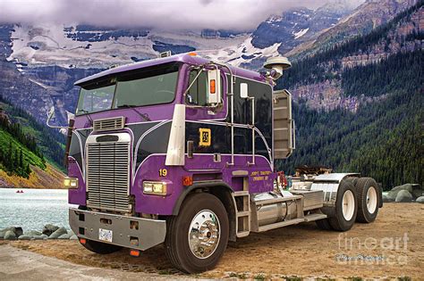 New Freightliner Cabover Trucks Porn Sex Picture