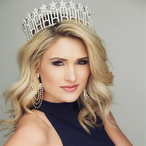 Miss Nebraska USA Lex Najarian