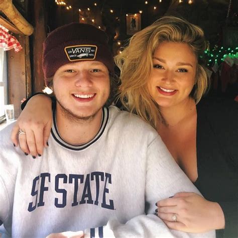 model hunter mcgrady reveals her 23 year old brother has died