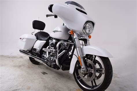 Pre Owned 2016 Harley Davidson Flhx Touring Street Glide