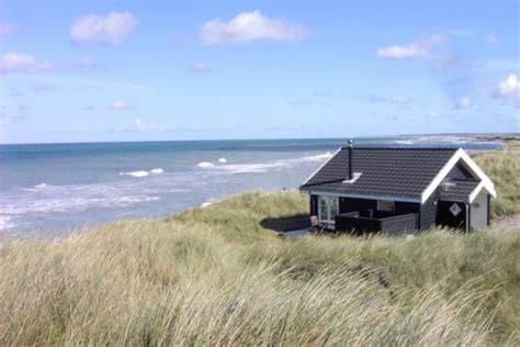 Tourismus holland hotels holland pensionen holland ferienwohnungen holland pauschalreisen holland flüge holland reiseforum holland sehenswürdigkeiten holland fotos holland karte holland. Direkt am Meer steht dieses Ferienhaus Dänemark Lönstrup ...