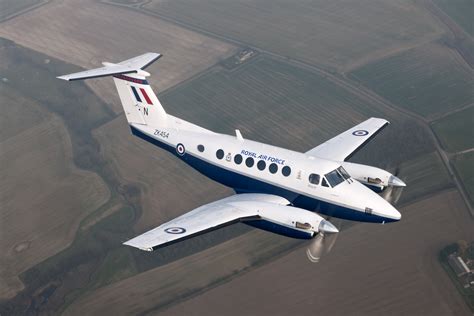 The king air line comprises a number of model series that fall into four families: BEECHCRAFT KING AIR