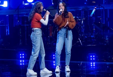 Twins Alicia And Jasmina Sing Julia Michaels Issues That Makes Judges