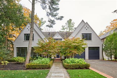 Easton Homes Inc. | Custom Home Builder | Mississauga