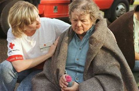 The Unsung Heroes: Blankets in Emergency and Disaster Relief - Jestem Dawid