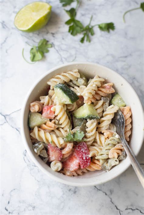 There are an endless amount of excellent pasta recipes. Creamy low-fat pasta salad with Cottage Cheese - Fat Rainbow