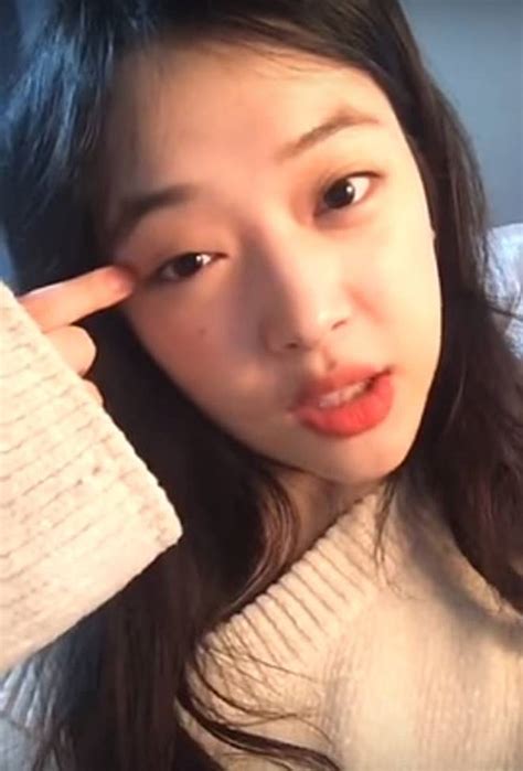 Sulli began acting professionally at the age of 11, when she was selected to play young princess seonhwa of silla in the sbs television drama, ballad of seo dong. Sulli suicide: What happened hours before K-Pop star's death?